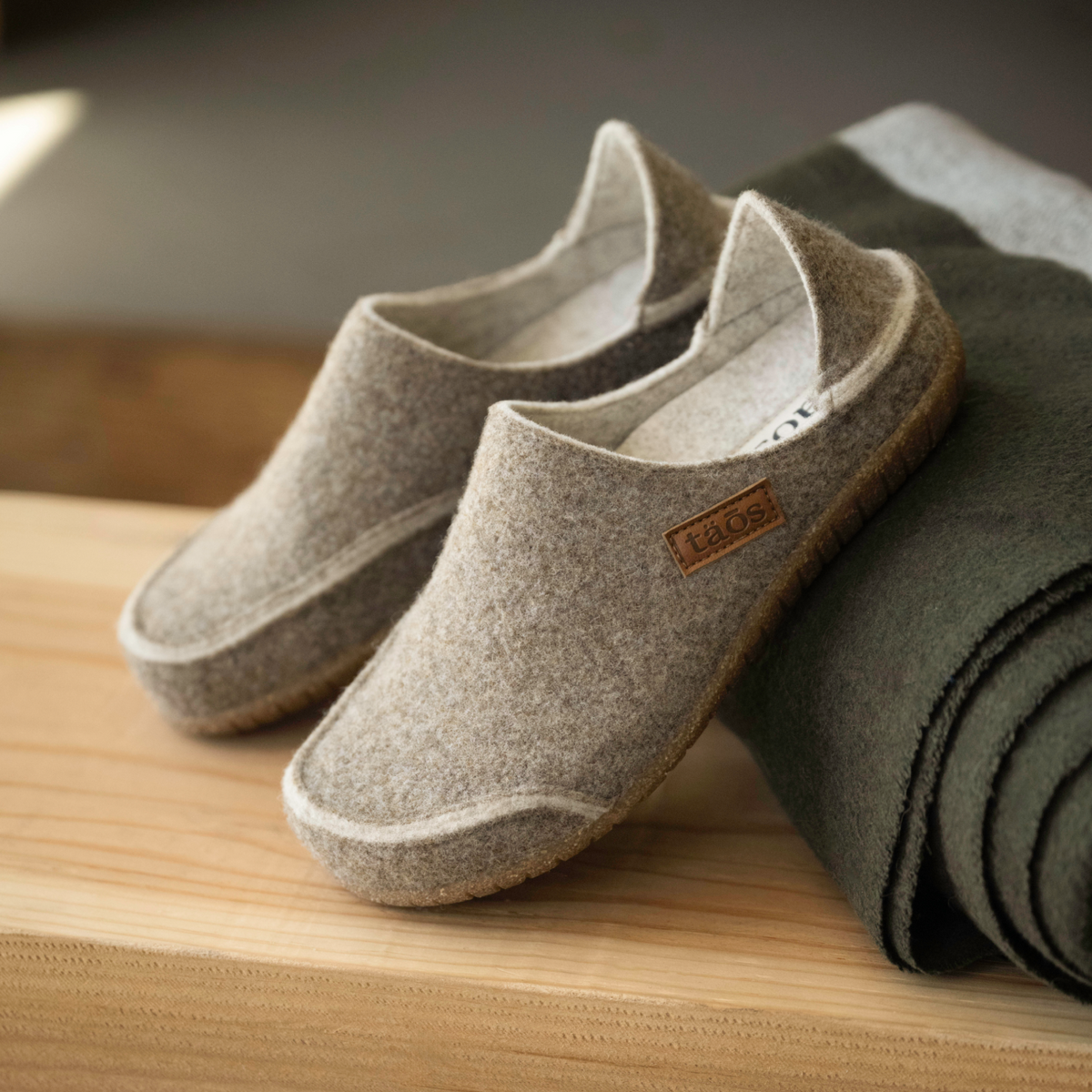 Unisex Convertawool Clogs